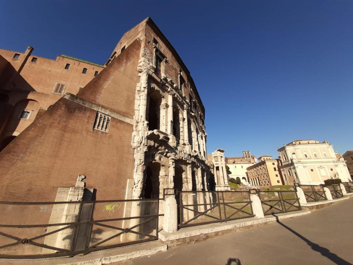 Foro Romano Luxury Suites Экстерьер фото